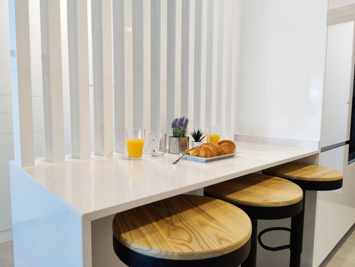 בנידורם Sunset Cliffs Sea View Apartments מראה חיצוני תמונה