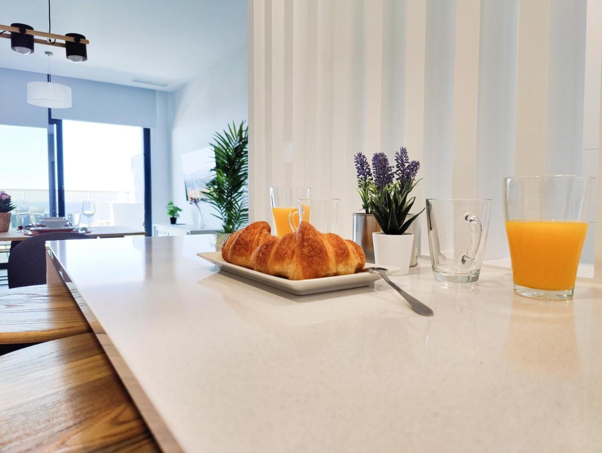 בנידורם Sunset Cliffs Sea View Apartments מראה חיצוני תמונה
