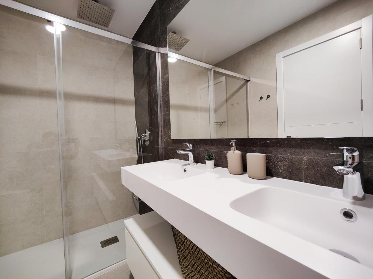 בנידורם Sunset Cliffs Sea View Apartments מראה חיצוני תמונה