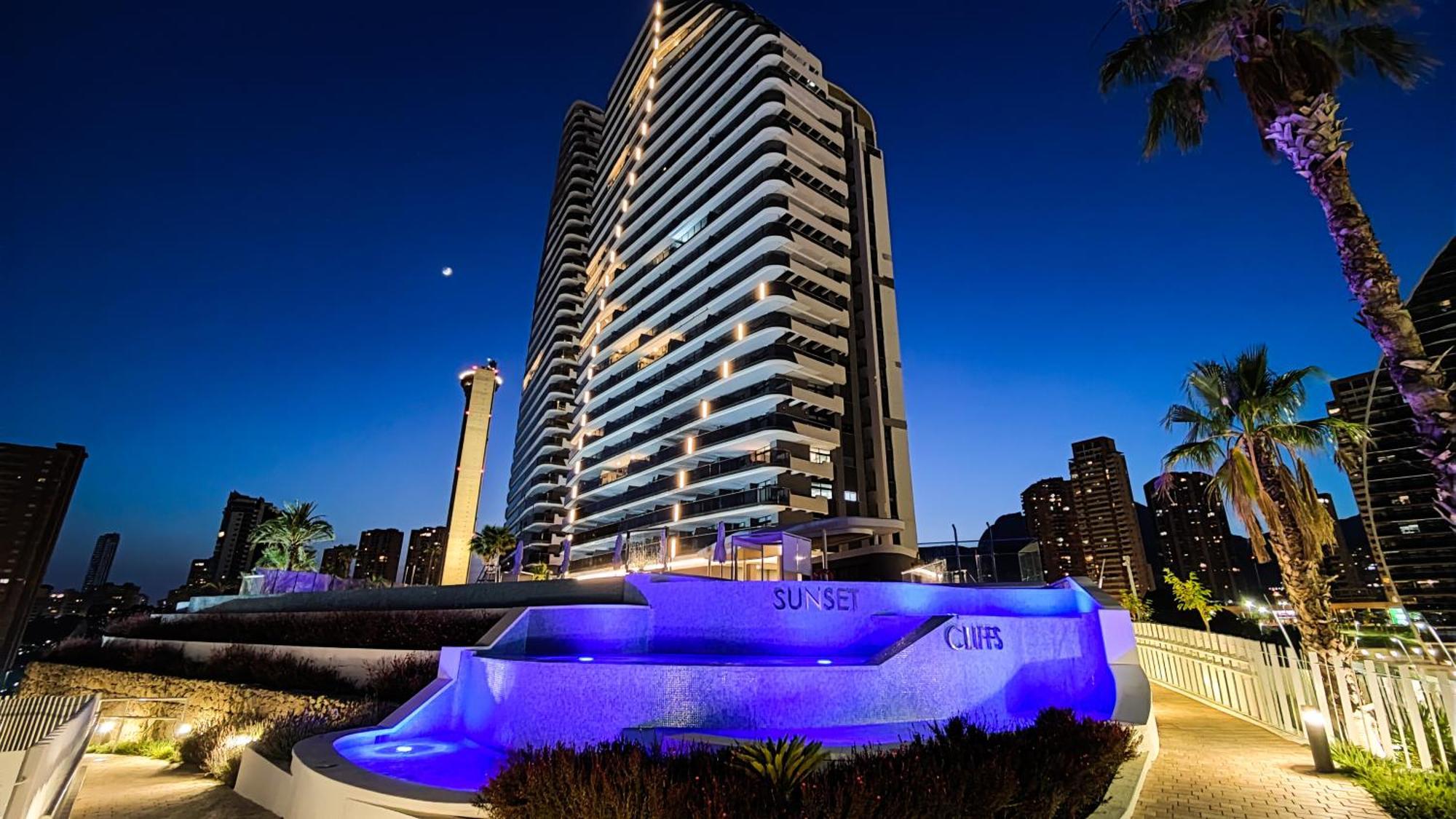 בנידורם Sunset Cliffs Sea View Apartments מראה חיצוני תמונה